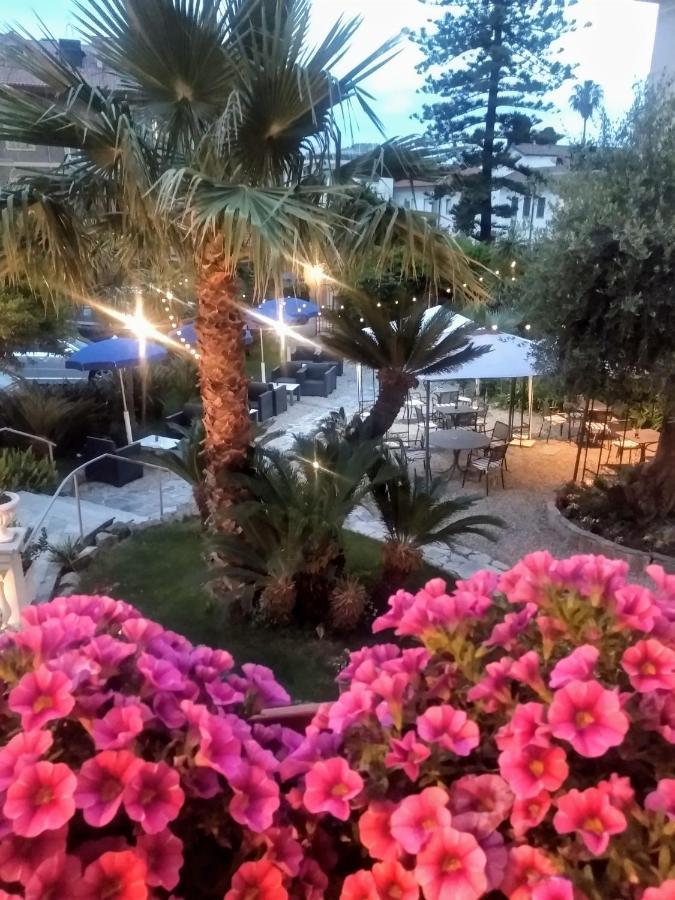 Hotel Morandi Sanremo Dış mekan fotoğraf